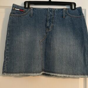 Tommy Hilfiger ladies denim mini skirtt